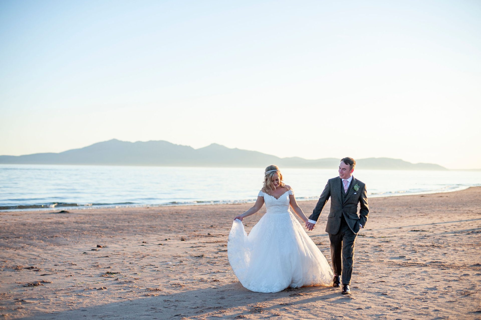 wedding-couple-seamill-beach