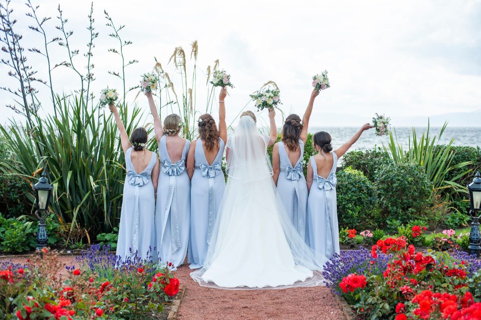 bridal-party-gardens