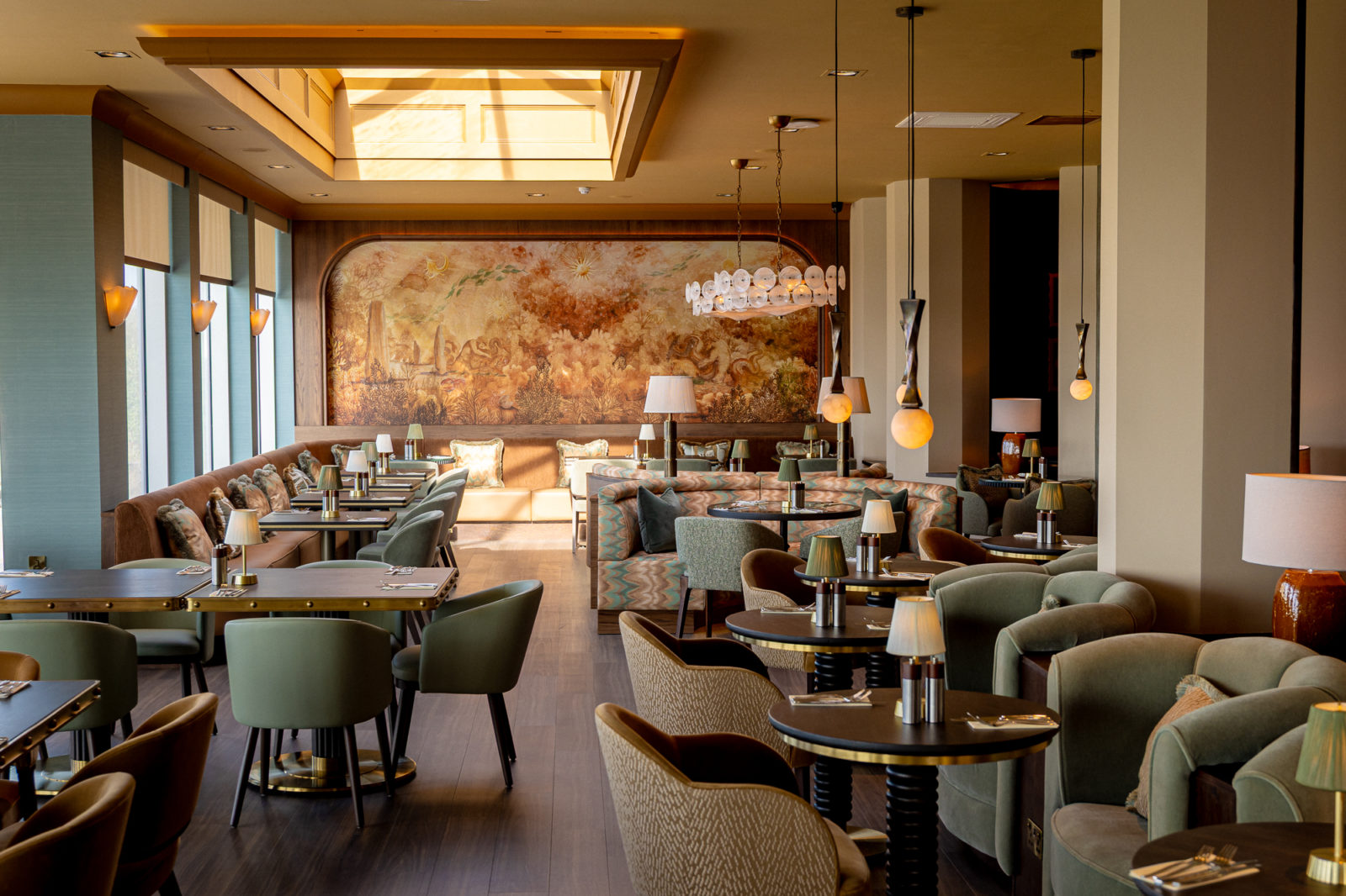 Tides Restaurant at Seamill Hydro